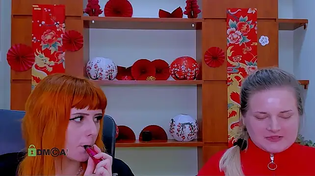 צ'אט XXX בשידור חי של ariana_foxy_