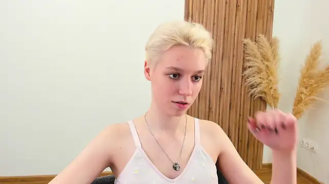 Chat +18 de AgataGate ao vivo