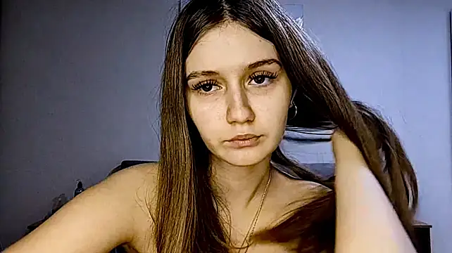 DanicaMazonのライブXXXチャット