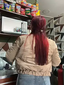 دردشة Sara-77 الجنسية المباشرة