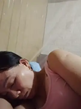 Kiss_love2 élő XXX-chatje