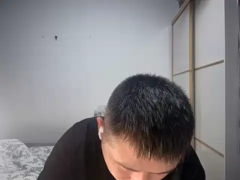 hardysuning 现场XXX聊天