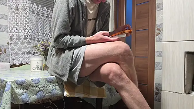 Vuittonn Live XXX chat