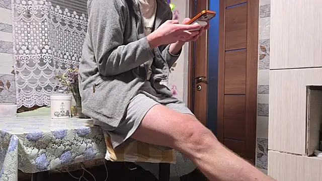 Vuitton Chat XXX in diretta