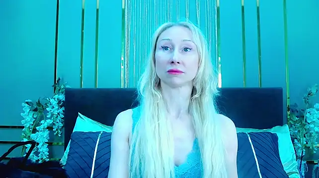 XXX chat uživo modela KissDreamm
