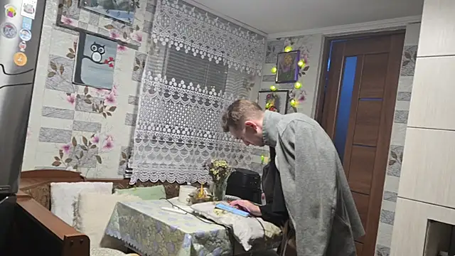 Vuitton – Naživo XXX chat