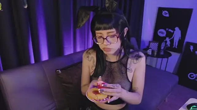 amimodeen Live XXX chat