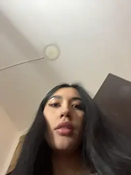 Nahial1 – Live XXX-chat
