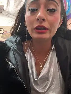 IsabellaMariet 라이브 XXX 채팅
