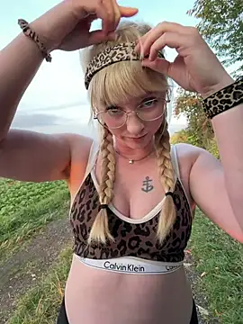LinaLeana - Lt live pussy pic 📷