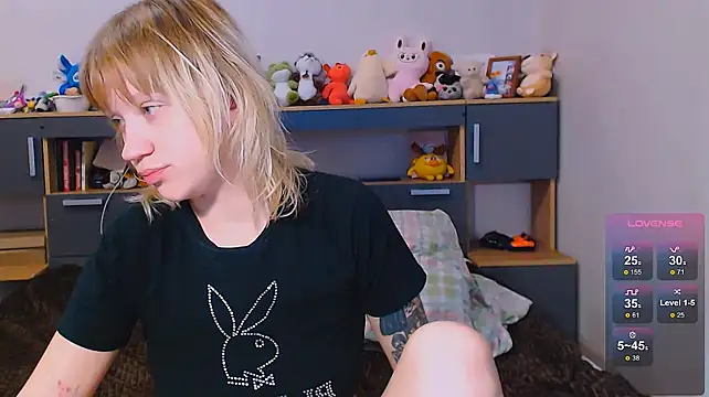 צ'אט XXX בשידור חי של amelia_lye