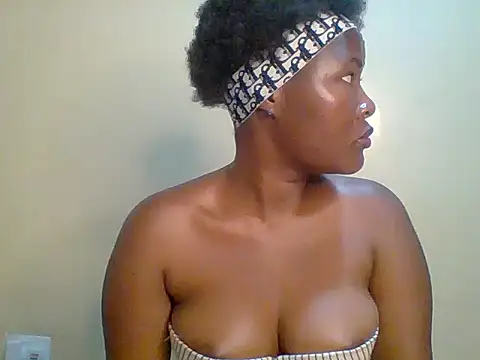 Pretty_sivani - squirt big and rub clit