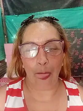 MOTHER_AND_SON09: απευθείας συνομιλία ΧΧΧ