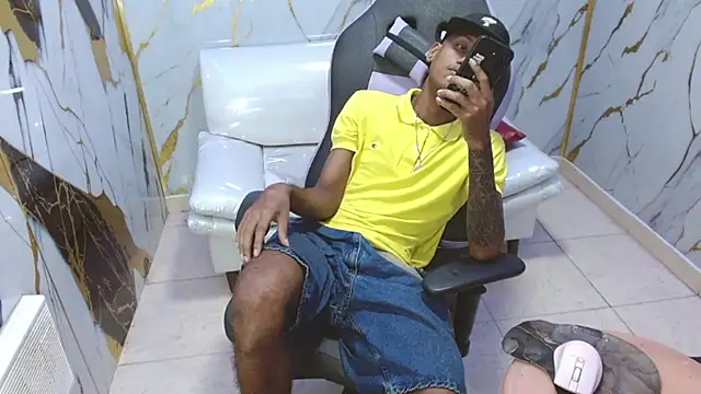 Chat XXX ao vivo de ManSant