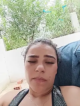 Mommy-Hot's Live XXX Chat