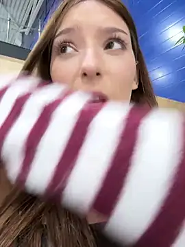 LilluKatten - totally naked in public 🔥
