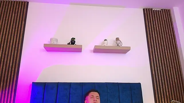 Alexander_Connor: απευθείας συνομιλία ΧΧΧ