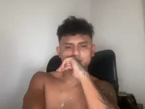 bob_petersonn Chat XXX in diretta