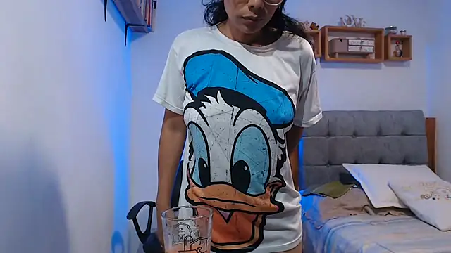 Dimar83 라이브 XXX 채팅