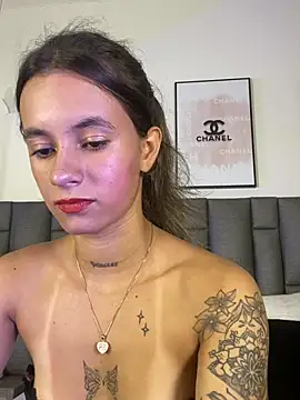 JuliaColemann 即時 XXX 聊天