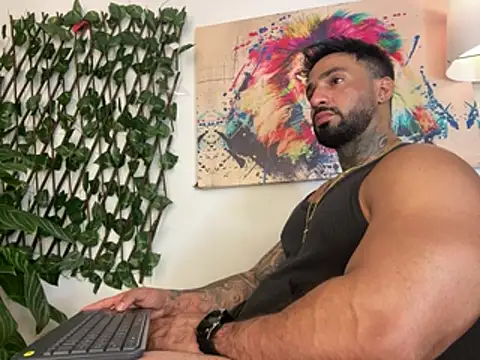Онлайн чат XXX Miller_dominant