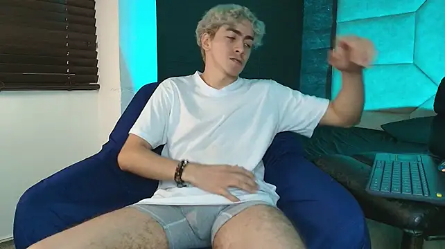 Živý XXX chat Tyler_Mcrey