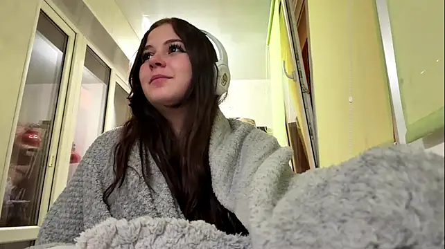 KariStpeters - video of me sucking a dick