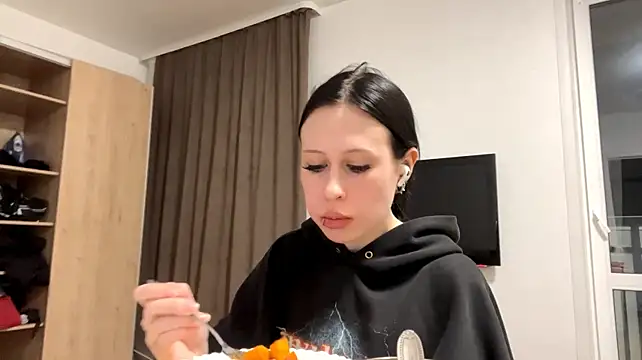 צ'אט XXX בשידור חי של AteEtonian
