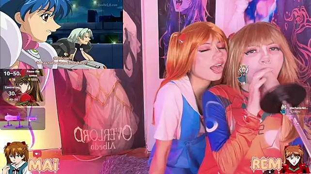 הופעת וובקאם של mai--