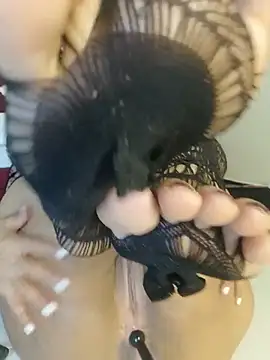 KarolVIPXXX Adlı Modelin Canlı XXX Sohbeti