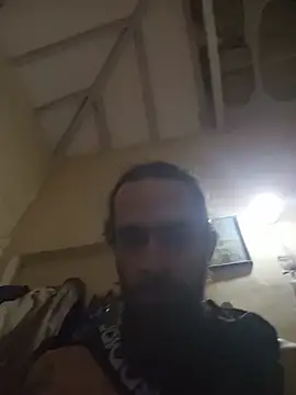 Chat XXX en directo de Hairy_mannn2