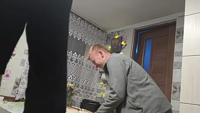 Czat XXX na żywo – Vuitton