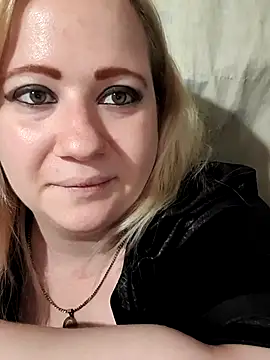 Missy_DM live XXX chat