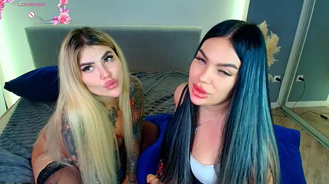Katerine_Monroe - lick each other's nipples 💘