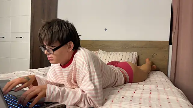 MathiasRay – Naživo XXX chat