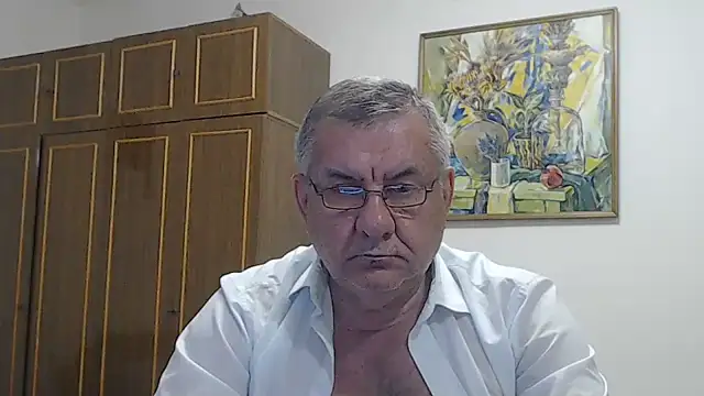 Онлайн чат XXX machomale3