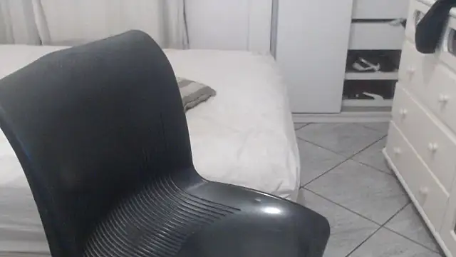 הופעת וובקאם של MysterBearMG
