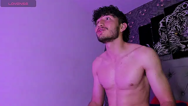 charmingboy_esteban 现场XXX聊天
