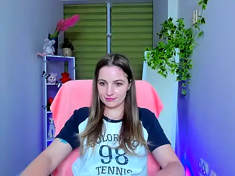 Mila-moon's Live XXX Chat