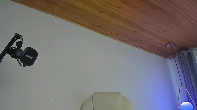 Valentiinaboobs - My boobs bounce so deliciously