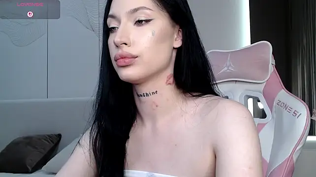 Živý XXX chat JenniferQueen11