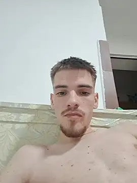 darkboy665 élő XXX-chatje