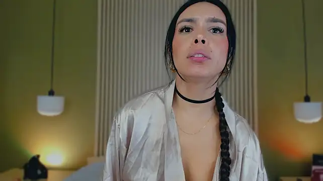 salma_lutz: онлайн-секс-чат