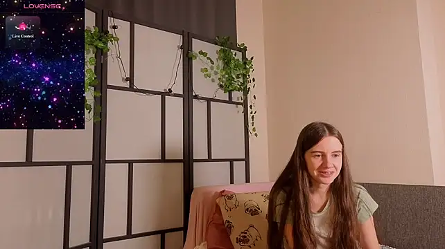 Chat +18 de MyrtaMcclaney ao vivo