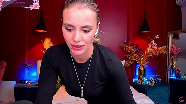 دردشة LunaKale الجنسية المباشرة
