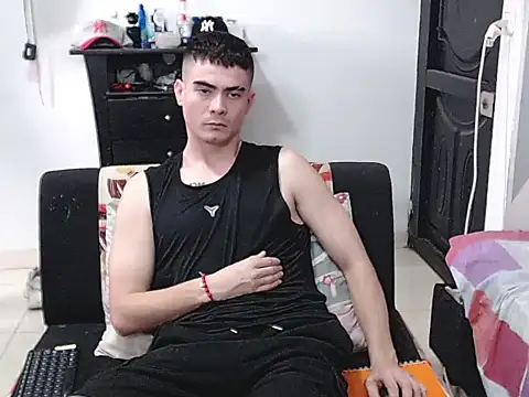 Zac_EfrontのライブXXXチャット