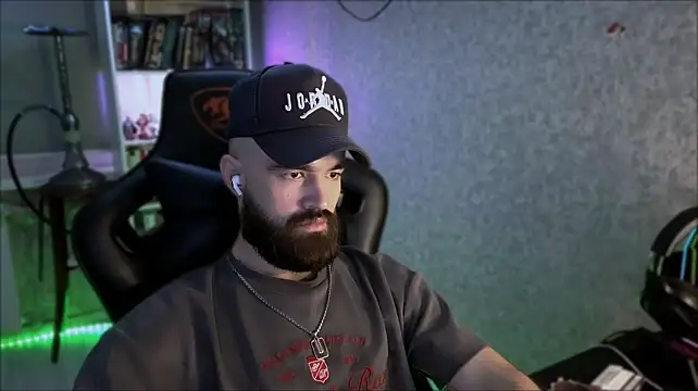 Chat XXX Live _Serious_Man