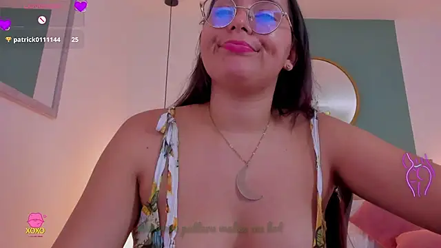Lucy_blue28 - Fuck my pussy..... I want some milk 👅