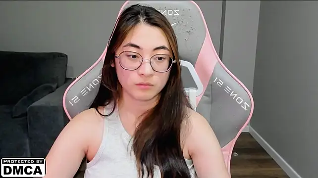 צ'אט XXX בשידור חי של MeilideQian1