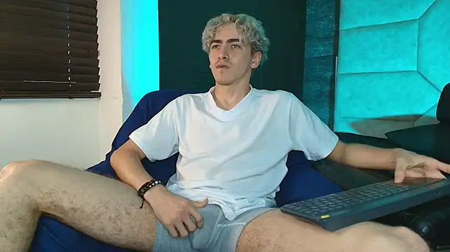Tyler_Mcrey live XXX chat